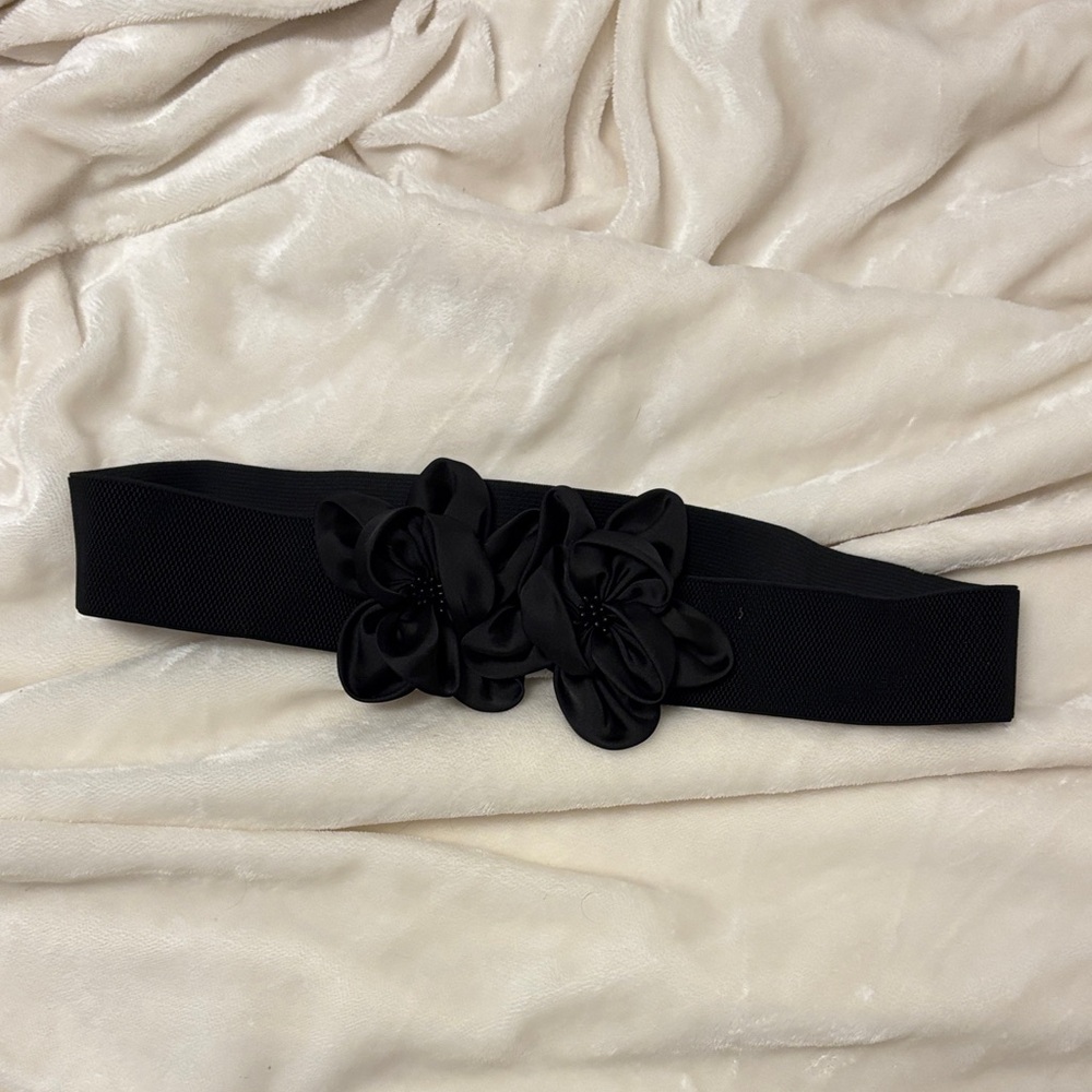 Sophisticated Black Floral Women's Belt